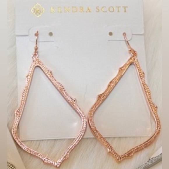 New! Kendra Scott Sophee Earrings in Rose Gold with KS gift bag! - Picture 2 of 4